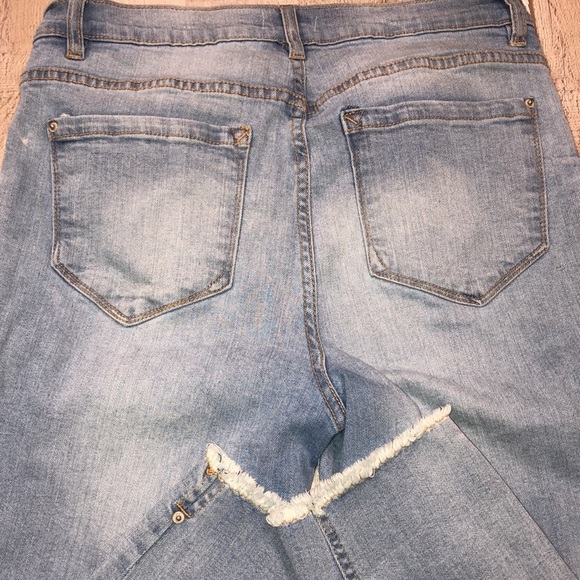 KENSIE ultimate high rise skinny size 10/30 button fly - Picture 6 of 7